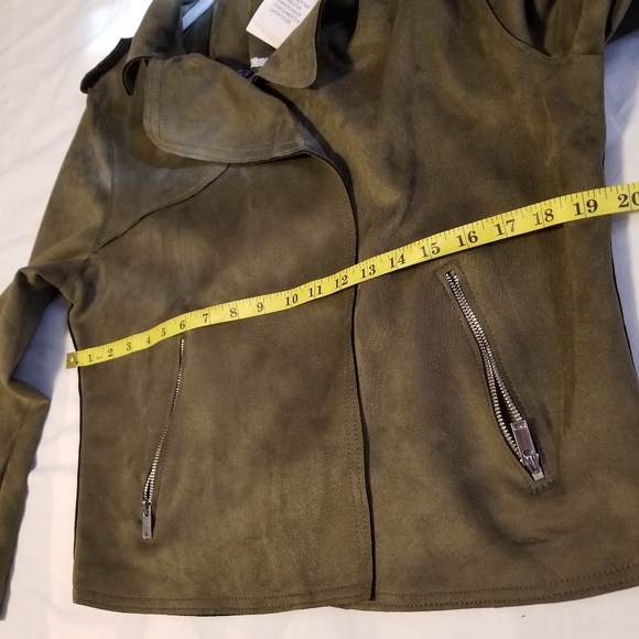 NWT T Tahari Jacket Faux Leather Women's Size L Color Olive Green - Picture 5 of 12